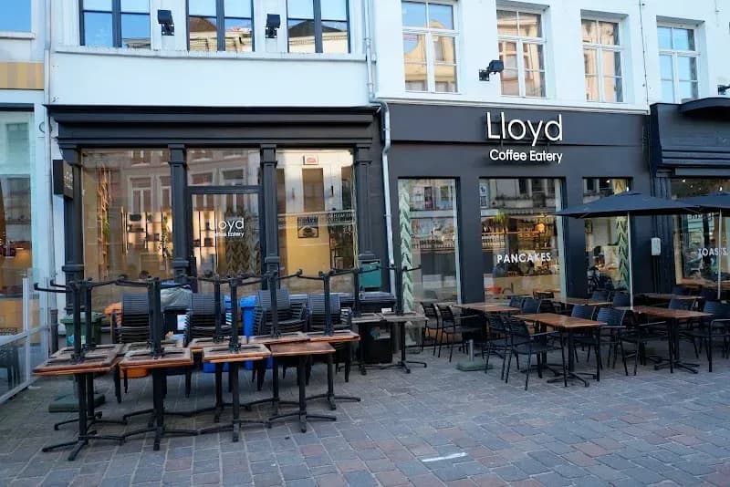 Lloyd Coffee Eatery — Patershol, Gent