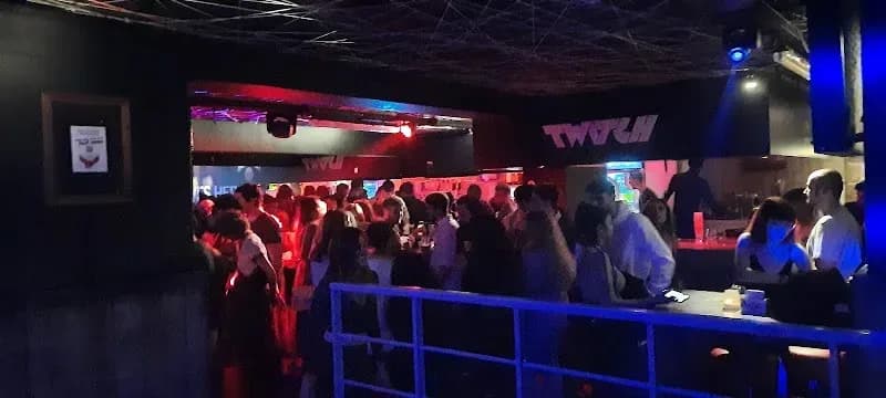 Twitch — Overpoort, Gent