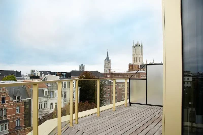 Yolo — Patershol, Gent