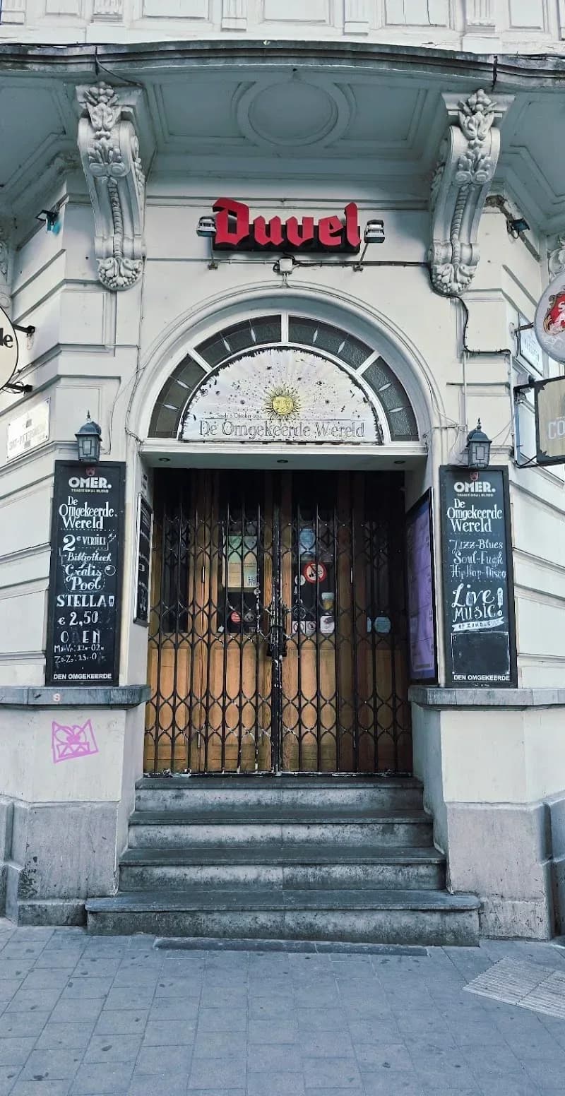 De Omgekeerde Wereld — Overpoort, Gent