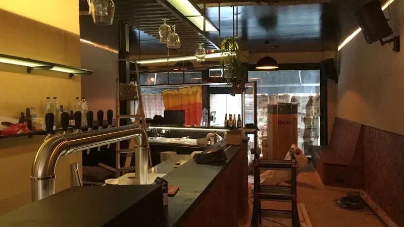 Huzaar — Overpoort, Gent